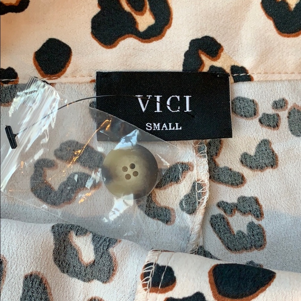 Cheetah Shorts - Picture 3 of 4